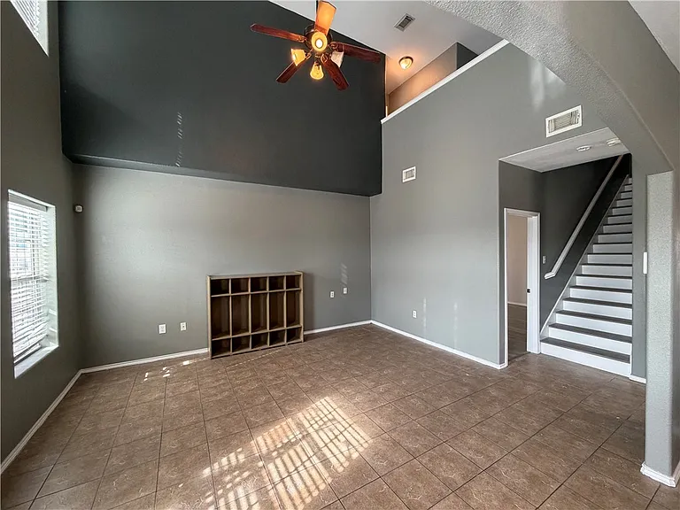 5509 Candace St — Photo 12