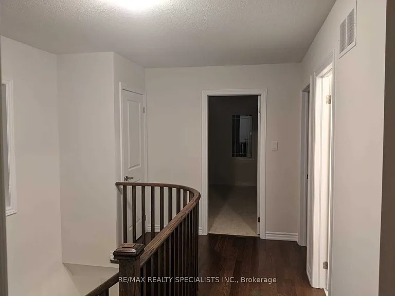 29 Gunn Ave — Photo 19