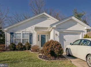 42 Maple Leaf Cir, Sewell, NJ 08080