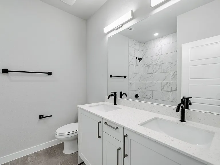 4045 Clovis Ave — Photo 12