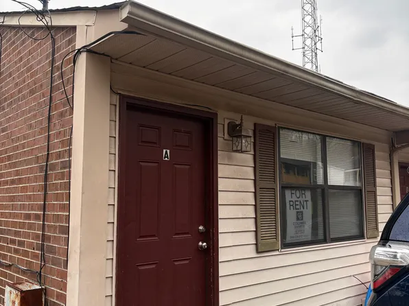 205 4th St #A, Kingston, TN 37763