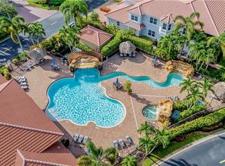 605 El Camino Real #102, NAPLES, FL 34119