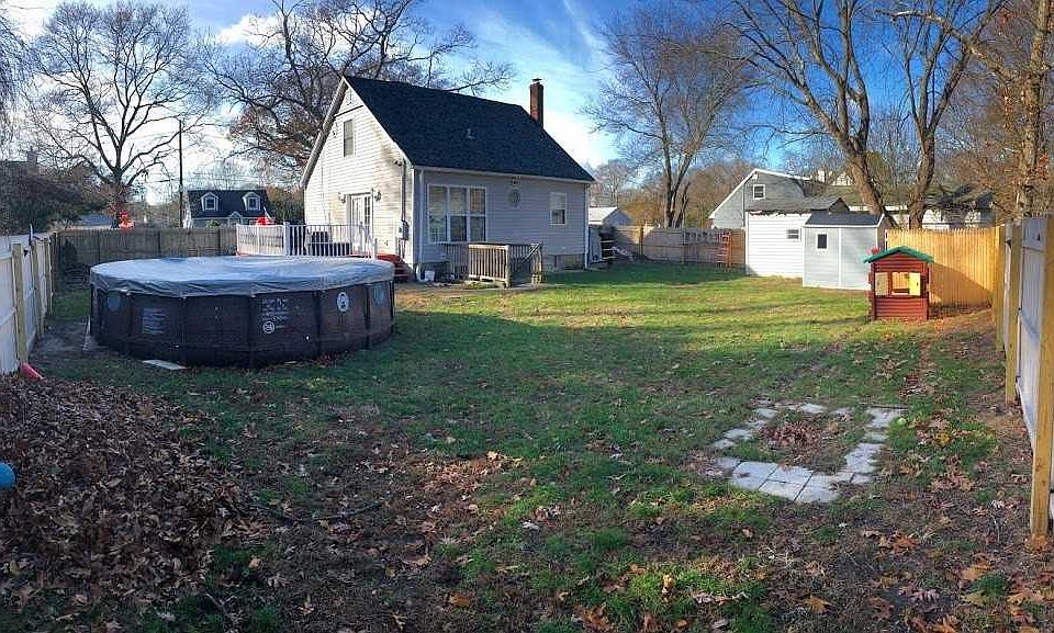1st image of 119 Daisy Dr