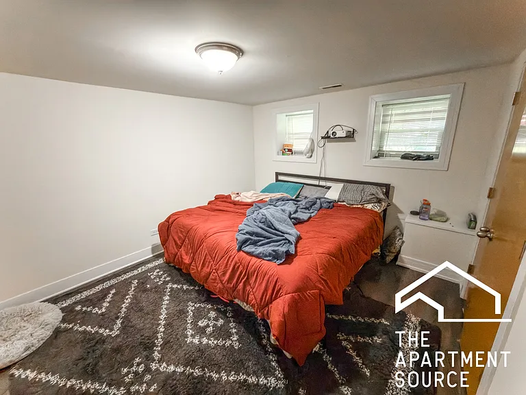 2835 N Damen Ave #1R — Photo 9
