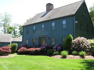 16 Checkerberry Rd, Abington, MA 02351