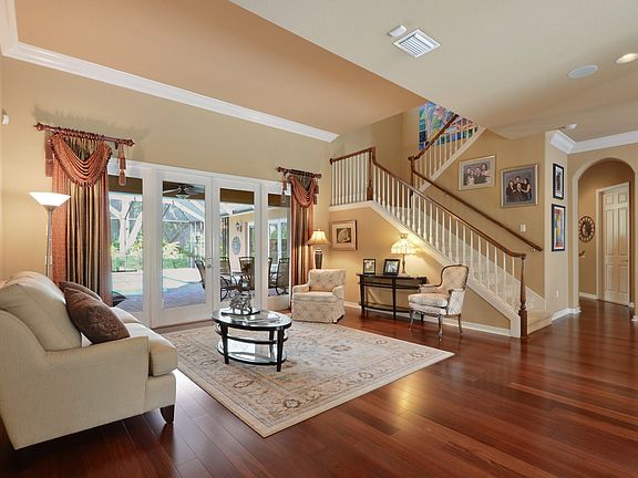 Crown Molding, Wood Floors