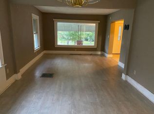 1055 Murray Ave, Akron, OH 44310