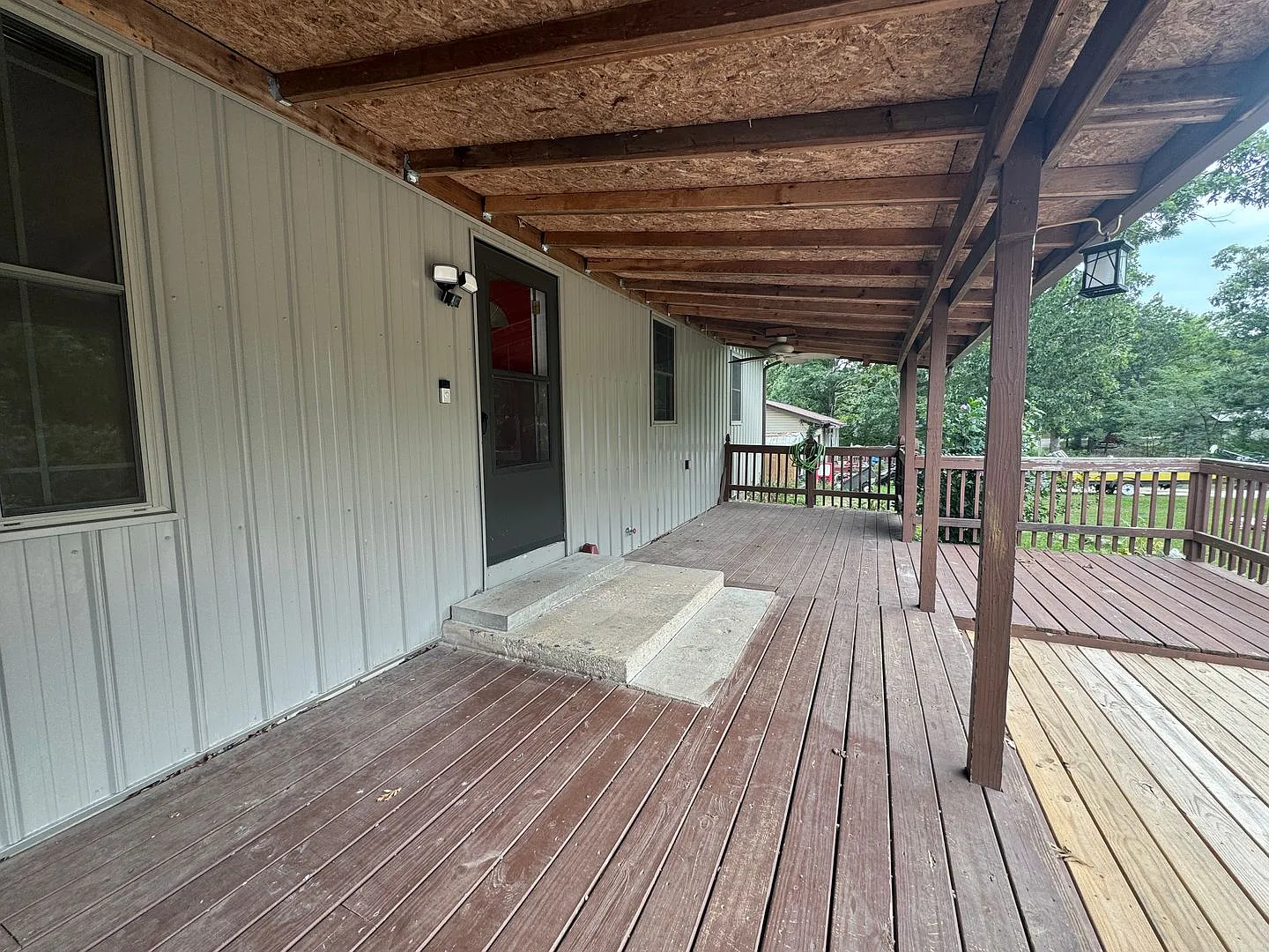 Half off First Months Rent! 4 Bedroom Home located outside of the South Gate of FLW! — Photo 3