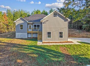 432 4th Ter, Pleasant Grove, AL 35127