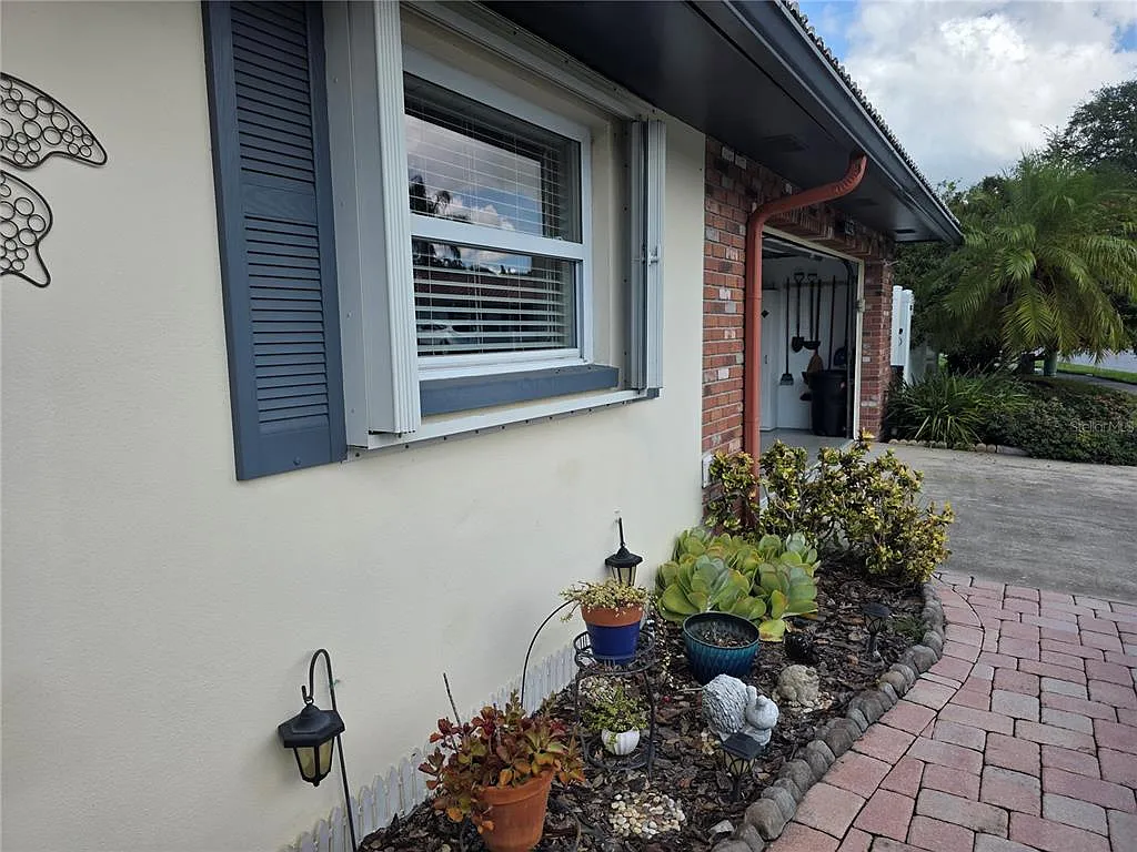 2 bed, 2.0 bath, 1400 sqft, $2,850 — Photo 4