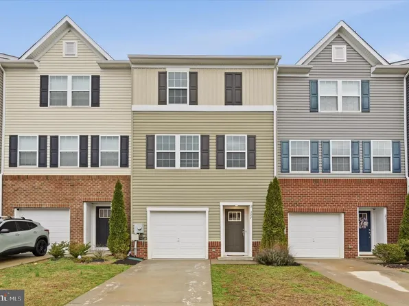 227 Magellan Dr, Martinsburg, WV 25404