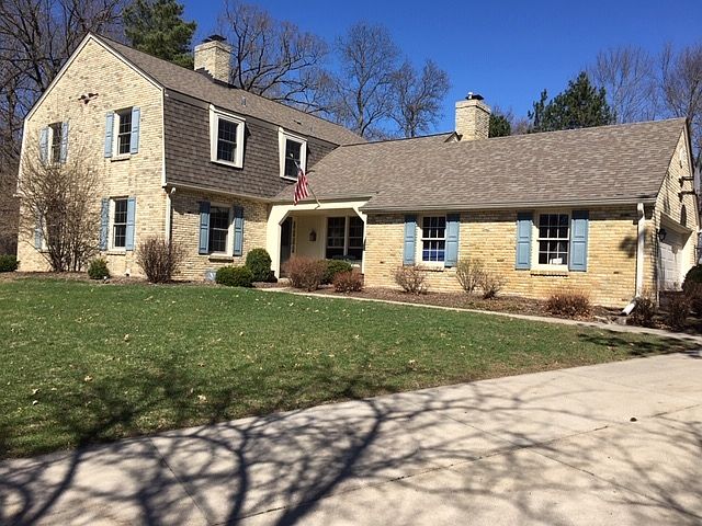 1st image of N61W29789 Stoney Hill Ct