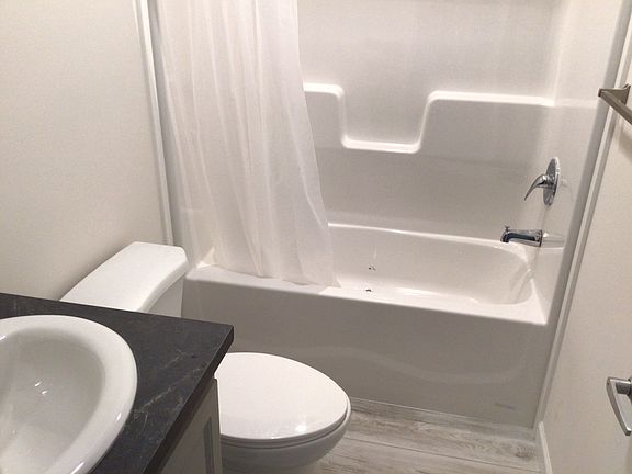 4th image of 16 2nd St #16