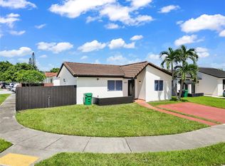 13821 SW 24th St, Miami, FL 33175