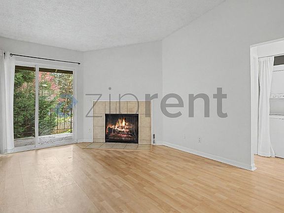 5th image of 5160 SW 180th Ave Unit 2