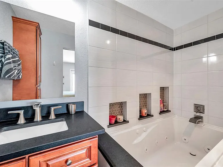 4768 Coquina Key Dr SE — Photo 24