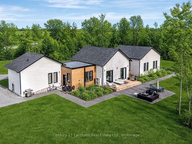 19485 Loyalist Pkwy — Photo 43