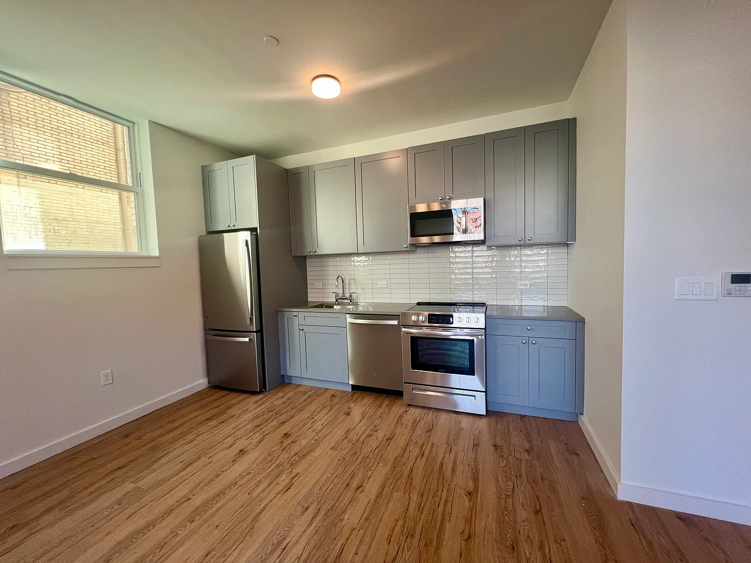 991 Saint Johns Place — Photo 1