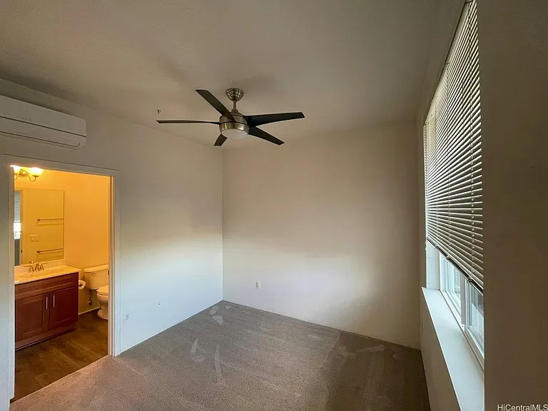 724 Kakala St — Photo 5