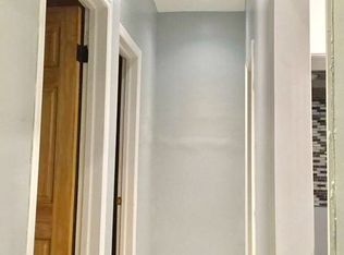 7019 68th St, Glendale, NY 11385