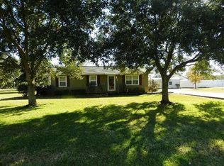 905 Roper Dr, Scott, LA 70583