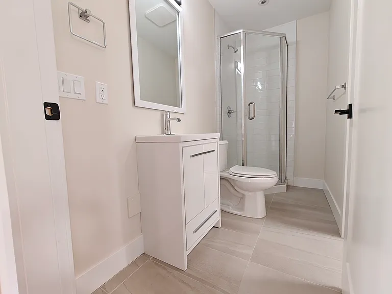 381 E 57th Ave #3 — Photo 15