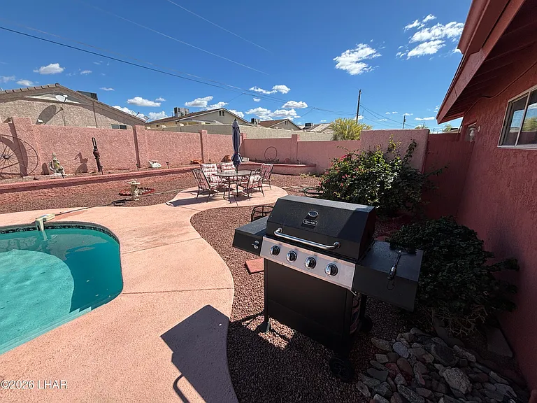 1829 Beavertail Dr — Photo 33
