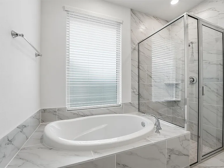 11215 Leaf Shelter Ln — Photo 10