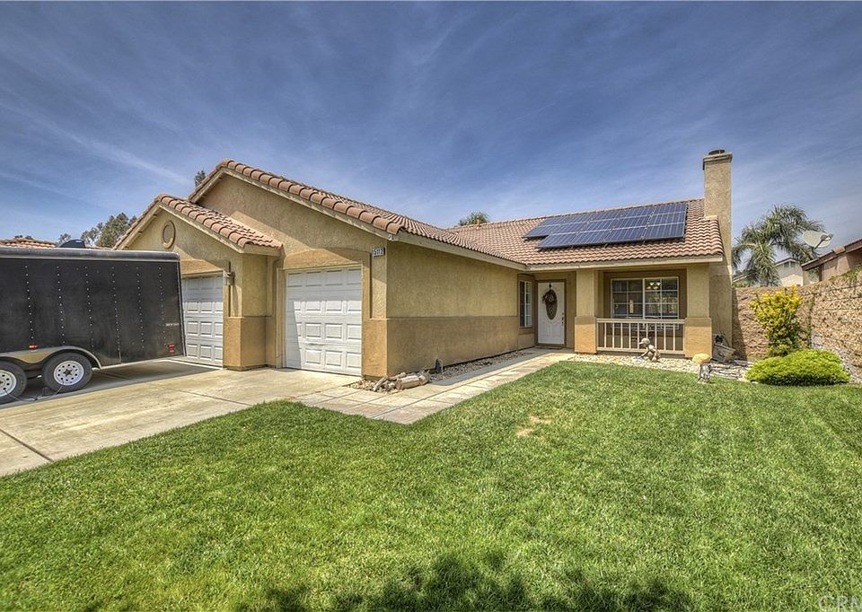 1st image of 15112 Dandelion Ln