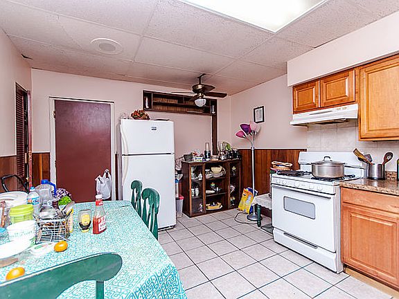 3rd image of 4820 N Keeler Ave