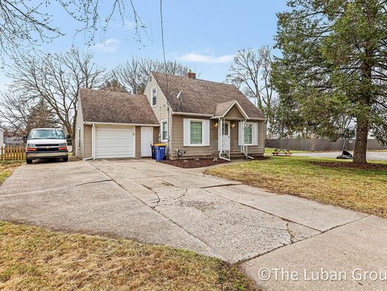 3119 Fuller Ave NE, Grand Rapids, MI 49505