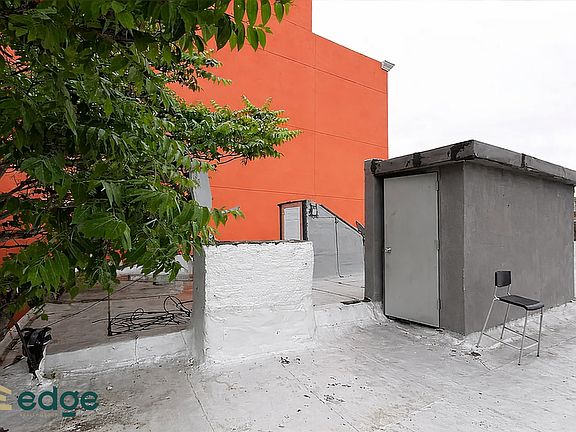 5th image of 1221 Atlantic Ave #1RF