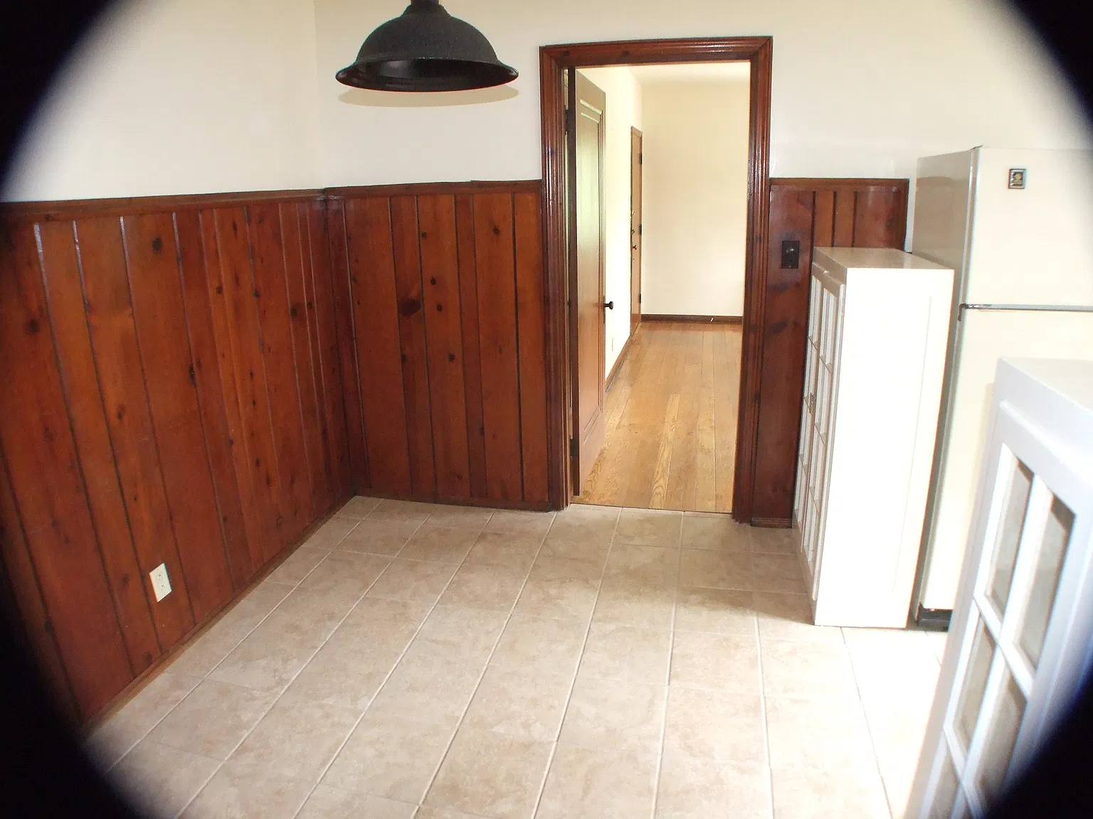 2 bed, 900 sqft, $1,175 — Photo 4