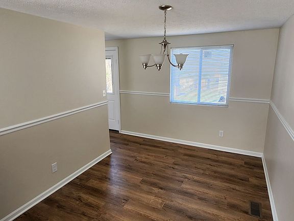 5th image of 11607 Eastport Dr