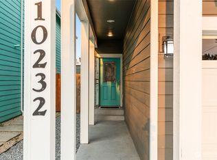 10232 17th Ave SW, Seattle, WA 98146