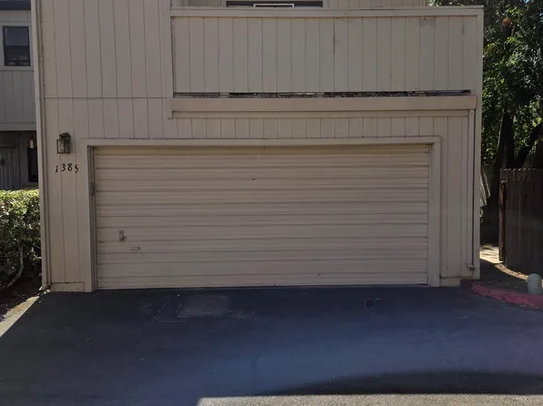 1385 Hood Rd, Sacramento, CA 95825