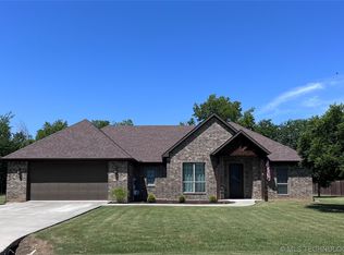 100 Brothers Way, Durant, OK 74701