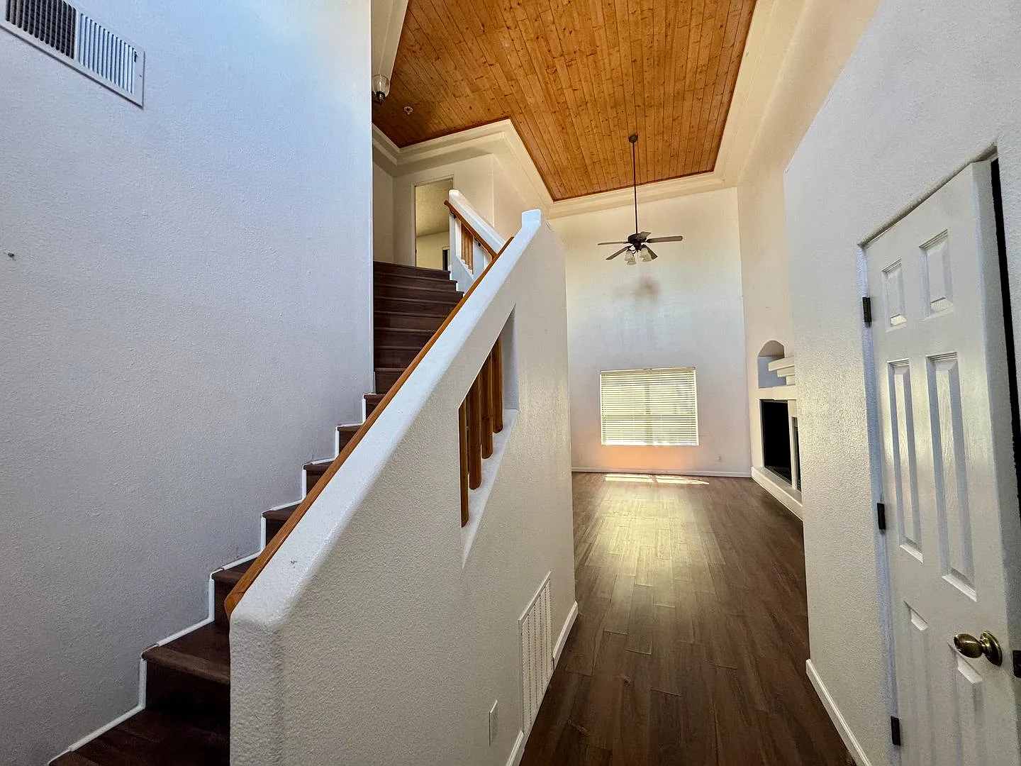 Ventana Ranch 3-Bed! — Photo 2