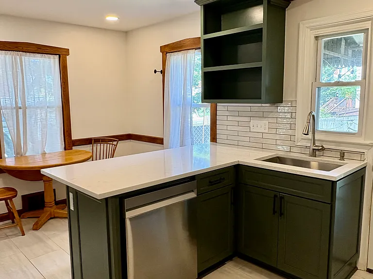 New Dishwasher, Stainless steel sink