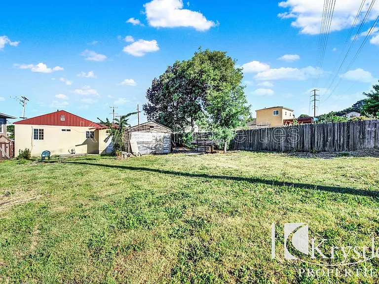 412 Home Acres Ave — Photo 13