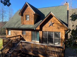 27 Crossings Dr N, Marion, NC 28752