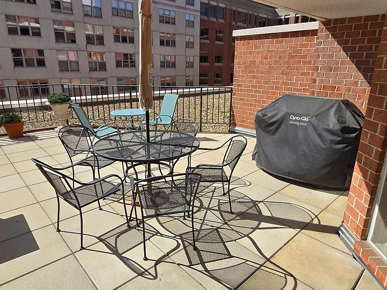 1230 23rd St NW #506 — Photo 16