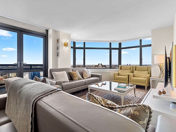 2nd image of 112-01 Queens Blvd #20H