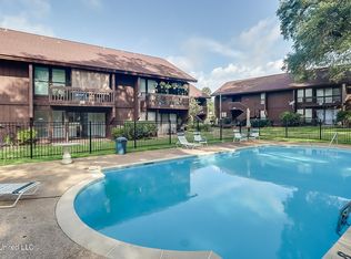 138 Molokai Vlg #J, Diamondhead, MS 39525