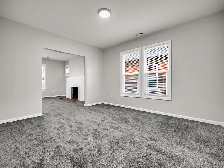 3304 Clairmount St #1B — Photo 6
