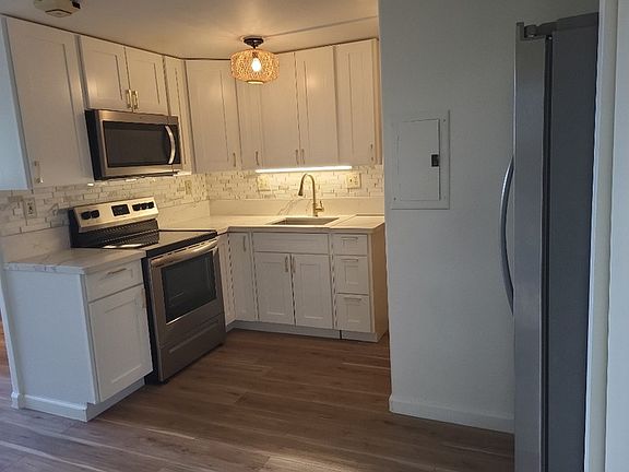 5th image of 1060 Kamehameha Hwy APT 308A