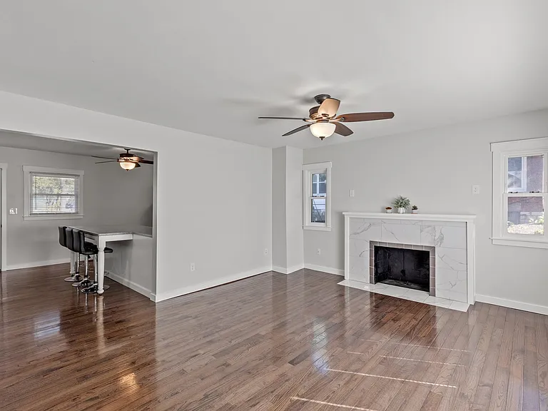 1717 Versailles Rd — Photo 4