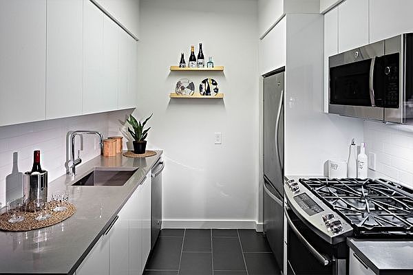 1st image of 45 Hoyt St APT 14S