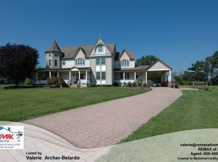 1 Village Dr, Columbus, NJ 08022