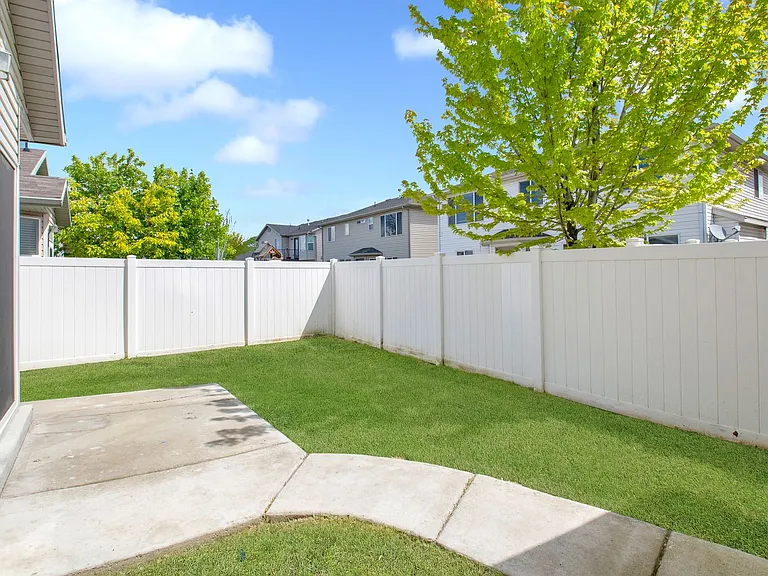 286 N Caleb Dr — Photo 23